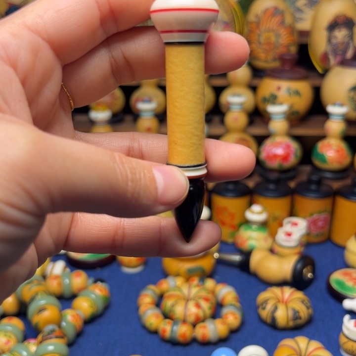 大叶紫檀（黑酸枝木类）