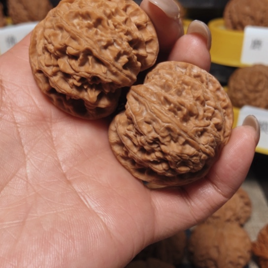 文玩核桃把件苹果园39+全品白茬