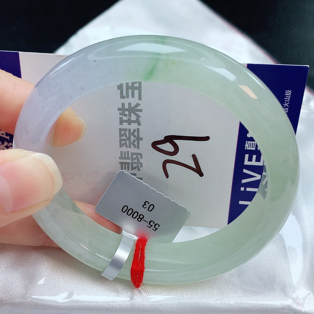 翡翠手镯未镶嵌缅甸天然A货翡翠手镯