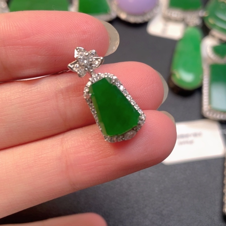 翡翠银S925镶嵌吊坠(不含链)