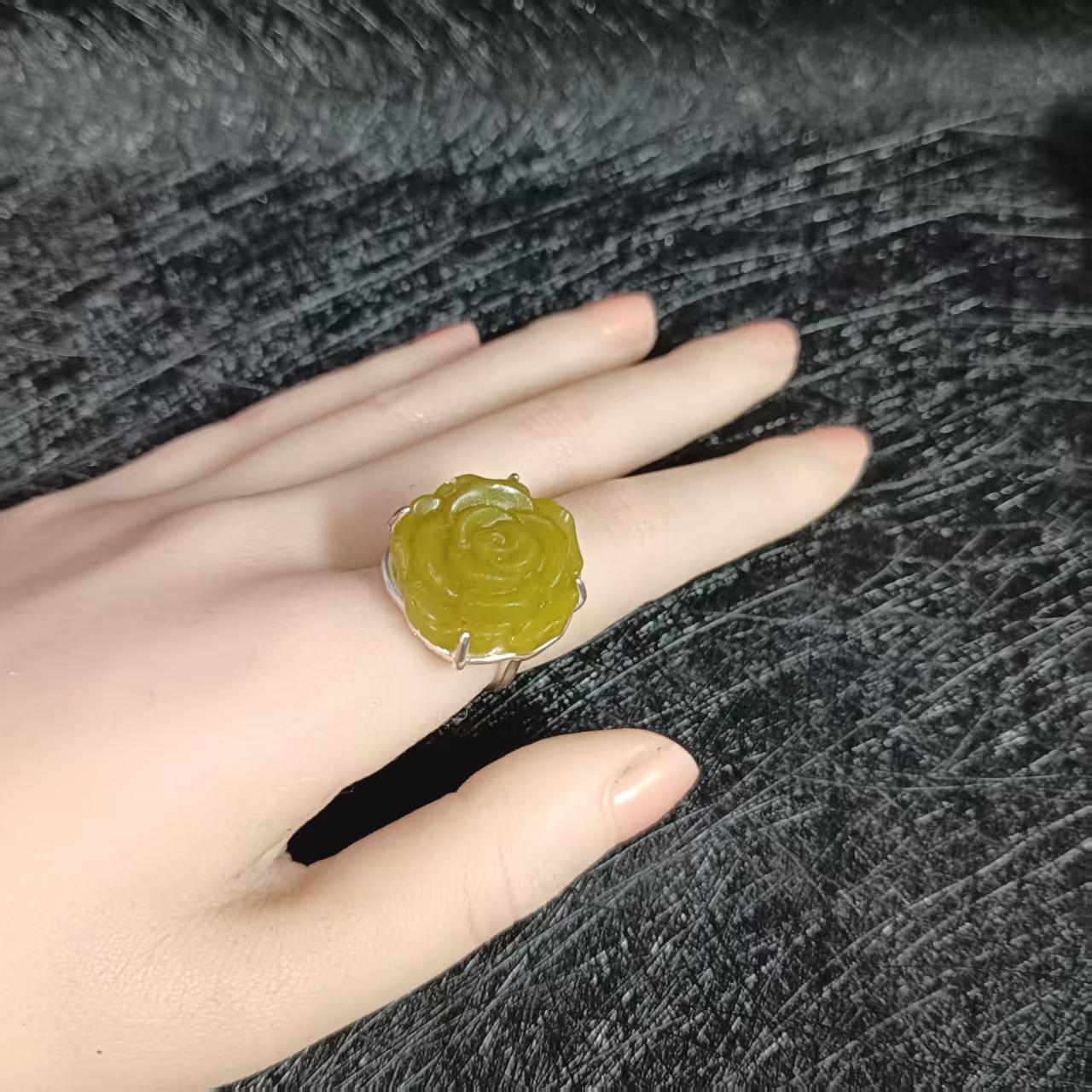 [06]天然岫玉精美玫瑰花戒指时尚百搭多样发其一