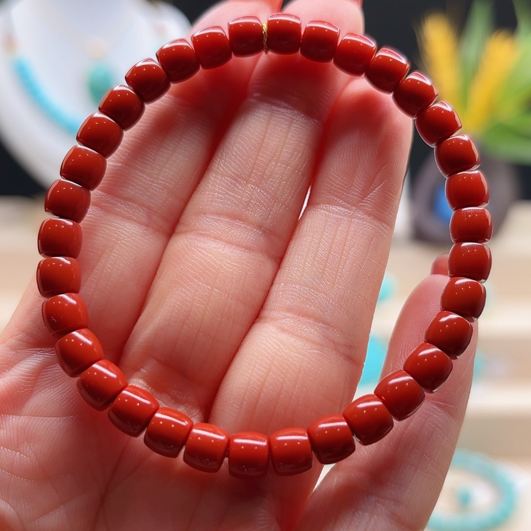 南红玛瑙配饰未镶嵌