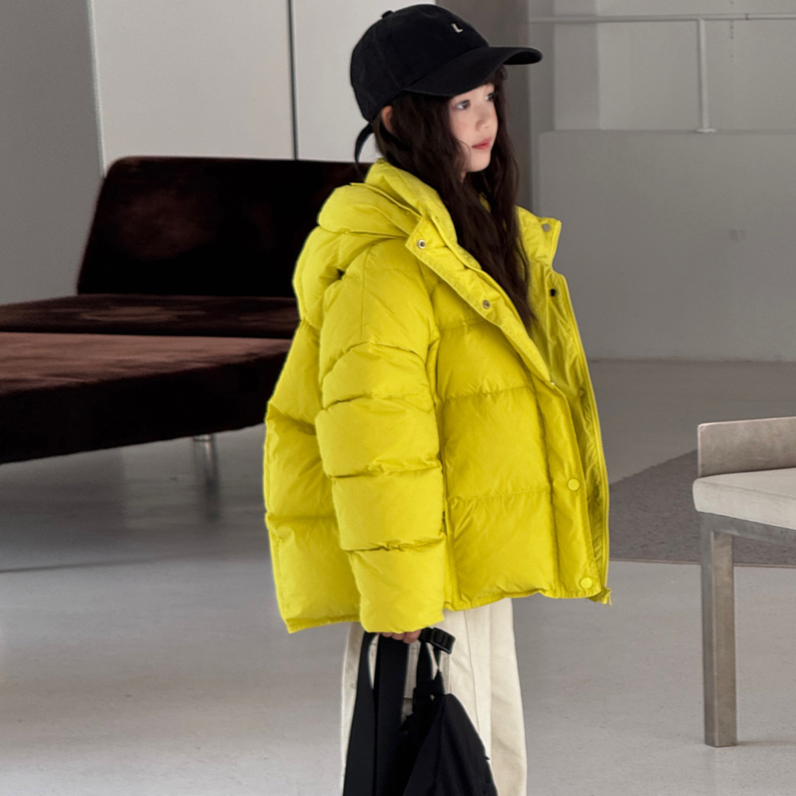 韩国儿童羽绒服2025年秋冬新款男童女童中大童加厚连帽白鸭绒外套