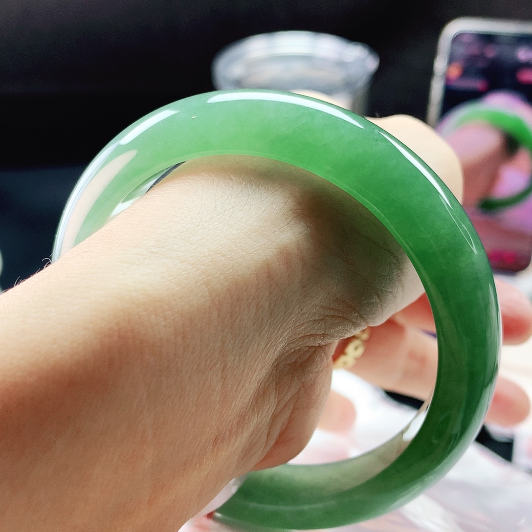 未镶嵌手镯翡翠58圈