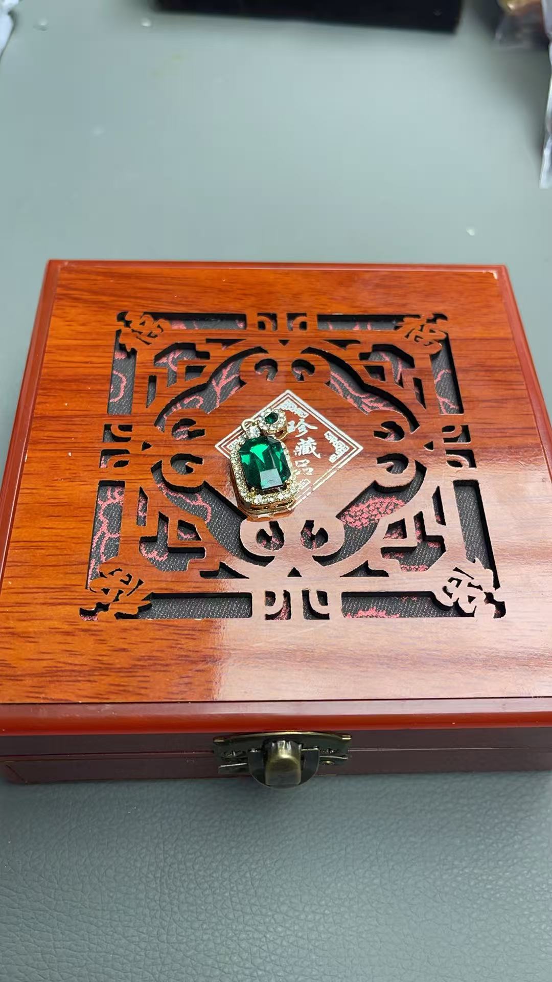  c133 高端精品饰品