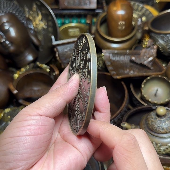 铜器摆件收收藏藏