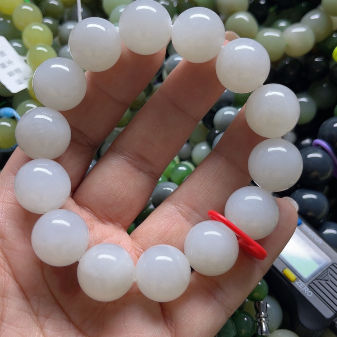 和田玉手链未镶嵌