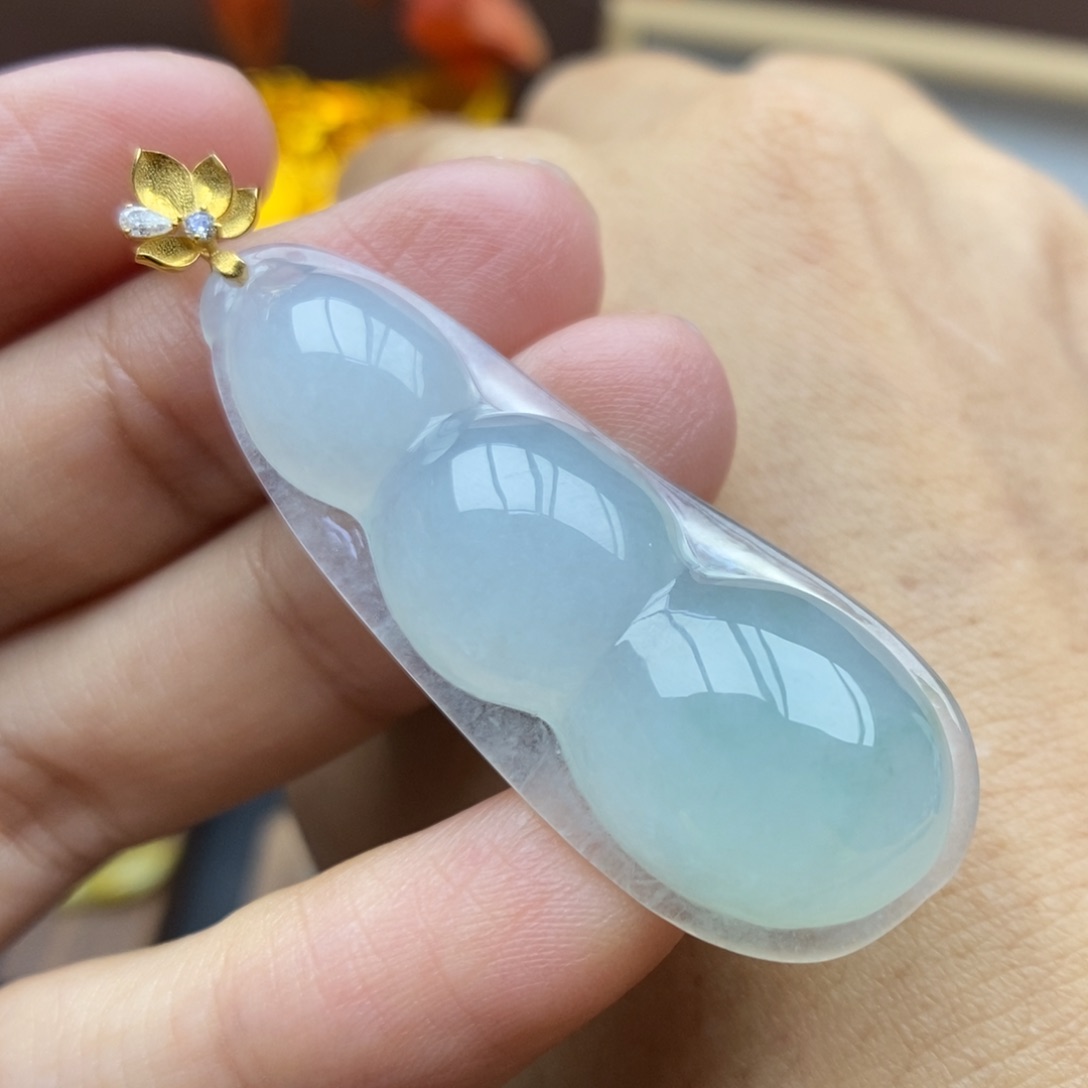 【闪购商品】颈饰18K金镶嵌翡翠24