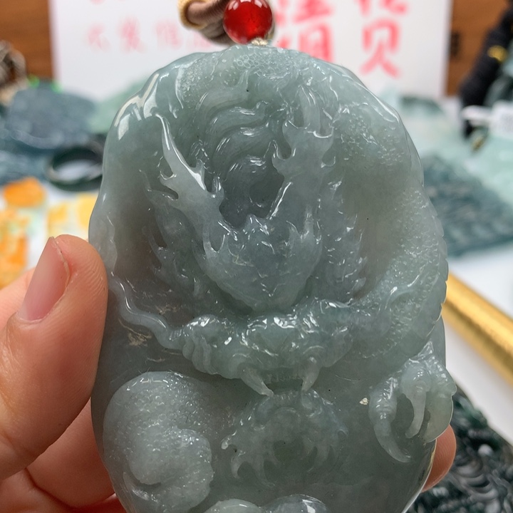 翡翠颈饰未镶嵌保真天然A货翡翠