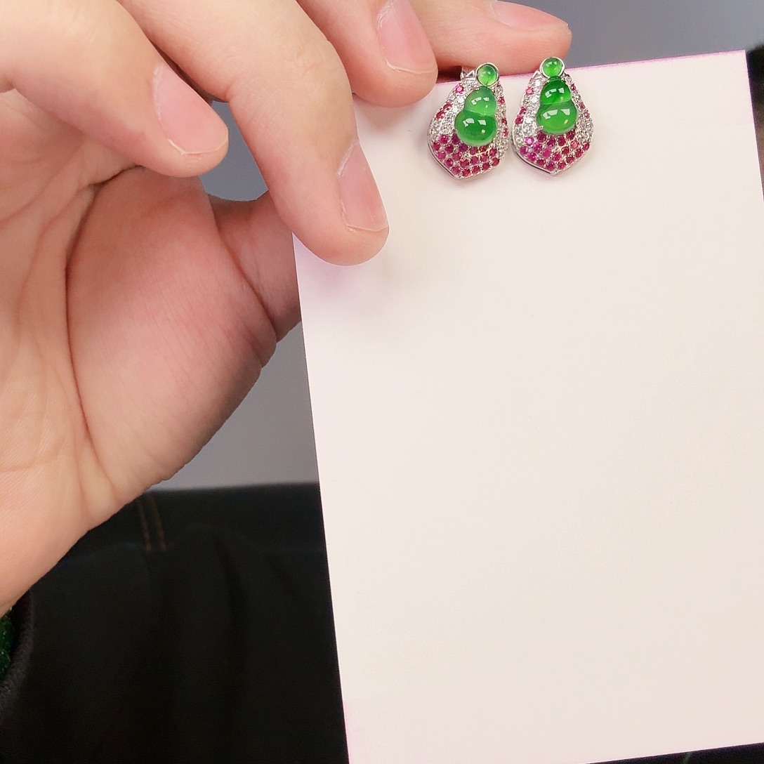 翡翠颈饰银S925镶嵌一对