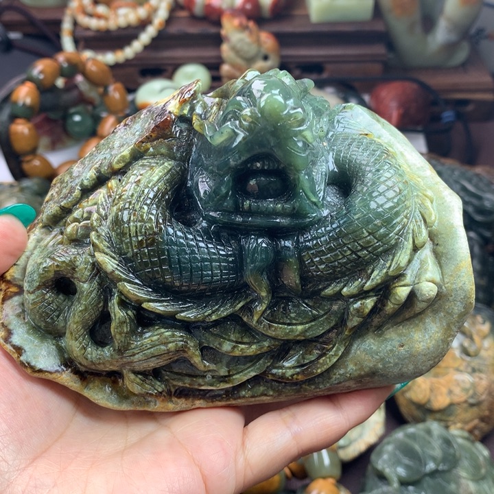 岫岩河磨玉（透闪石质玉）把件未镶嵌