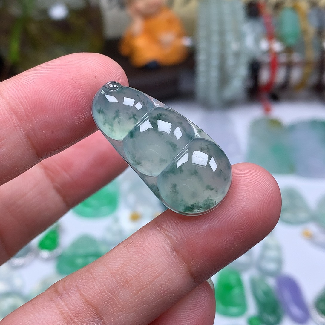 翡翠裸石缅甸天然A货翡翠冰种豆子