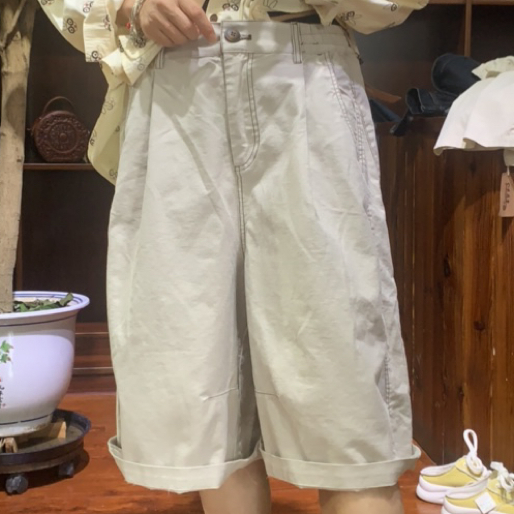 新款百搭宽松春秋休闲短裤显瘦显腿长
