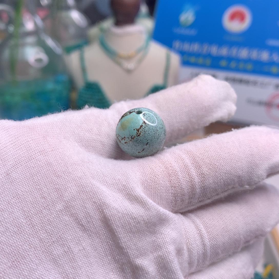 绿松石未镶嵌饰品