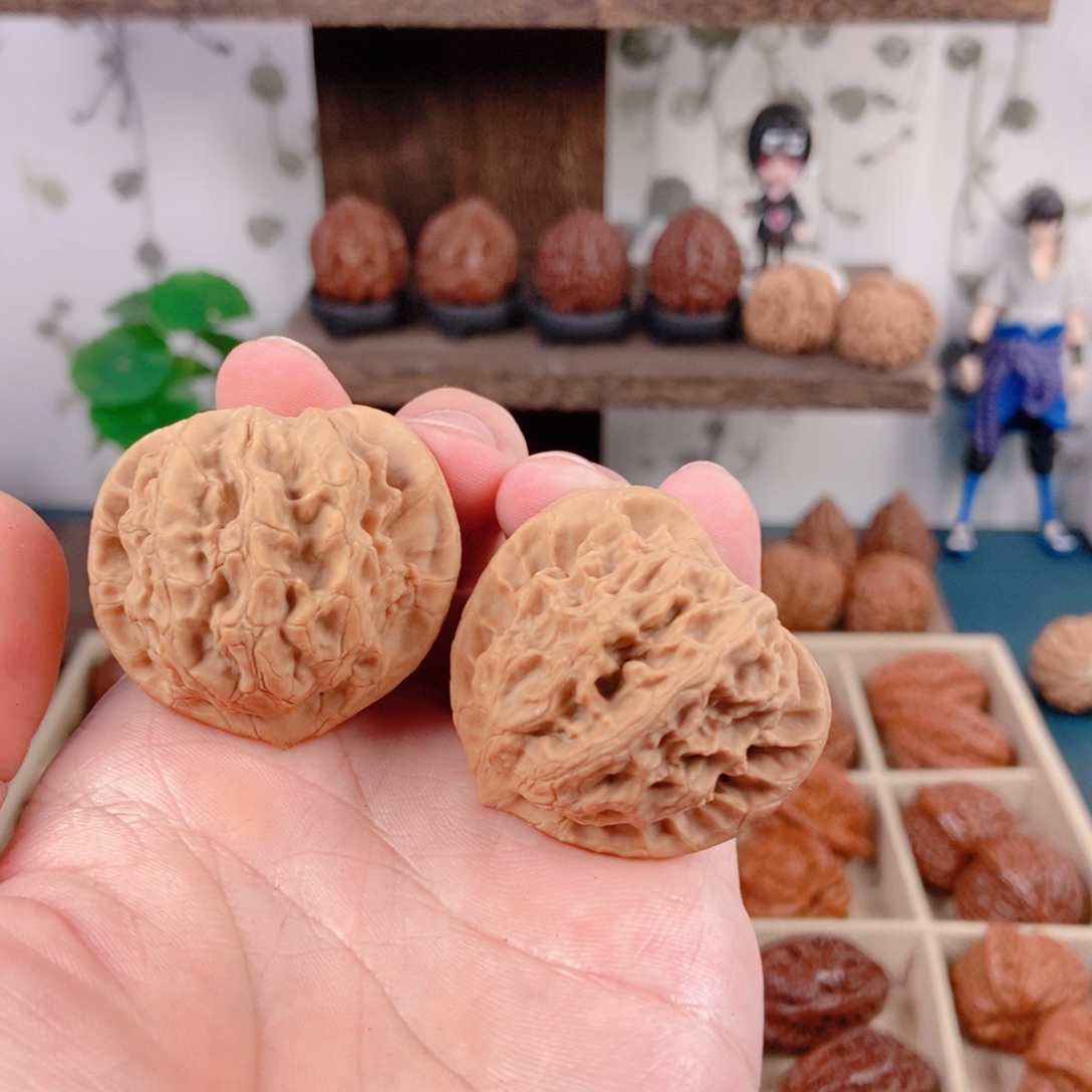 文玩核桃吊坠9¥¥梨木台