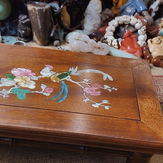 d j m v m k v l g l h l