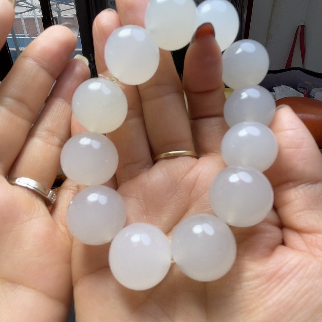 石英质玉（金丝玉）未镶嵌珠宝奇石