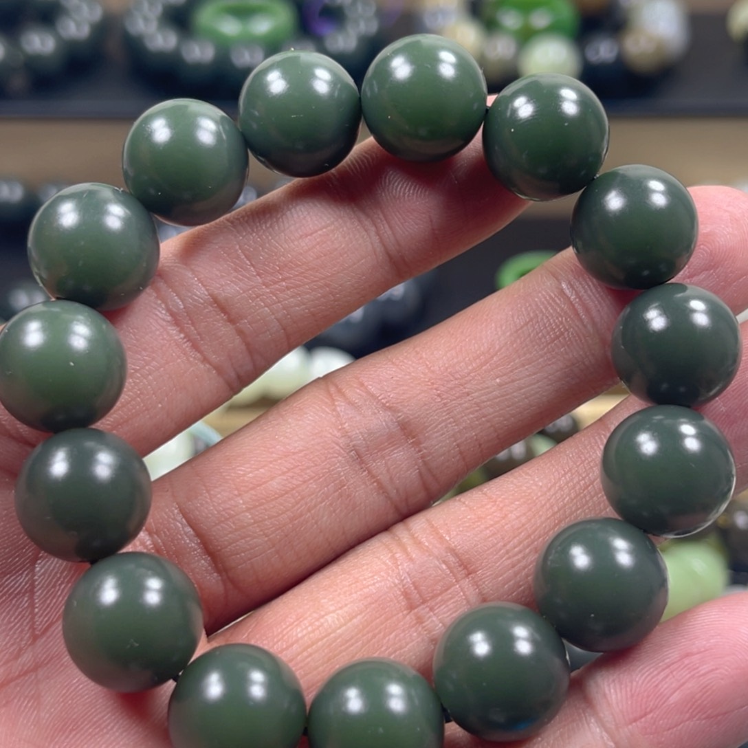 和田玉手串未镶嵌