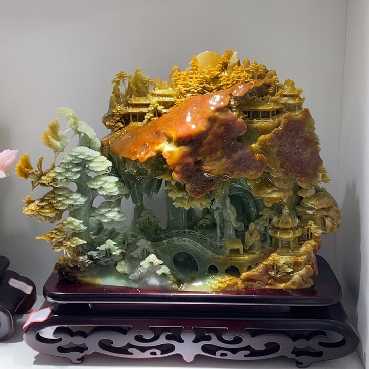 未镶嵌蛇纹石玉（覆膜）珠宝奇石
