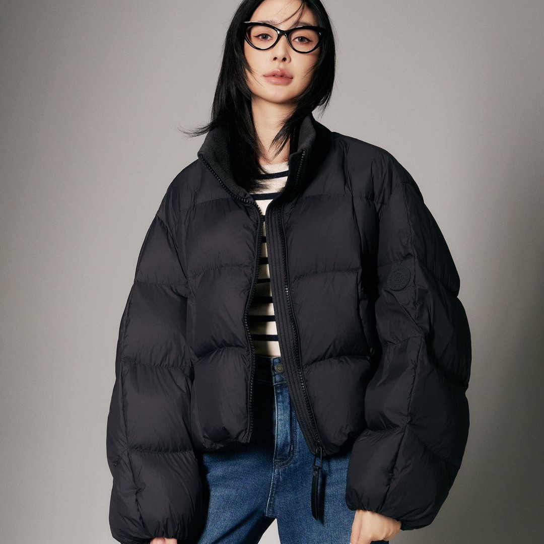 2025新款88M18冬季短款高级感平湖羽绒外套大码泡芙大廓形羽绒服
