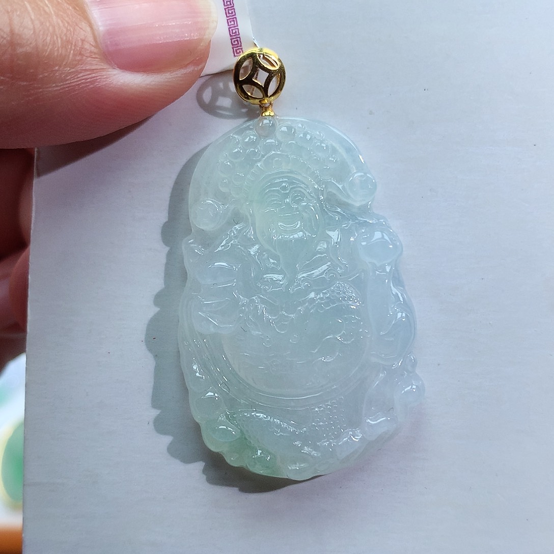 翡翠颈饰18K金镶嵌财神