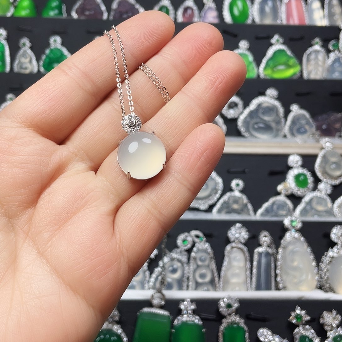 玛瑙/玉髓颈饰合金