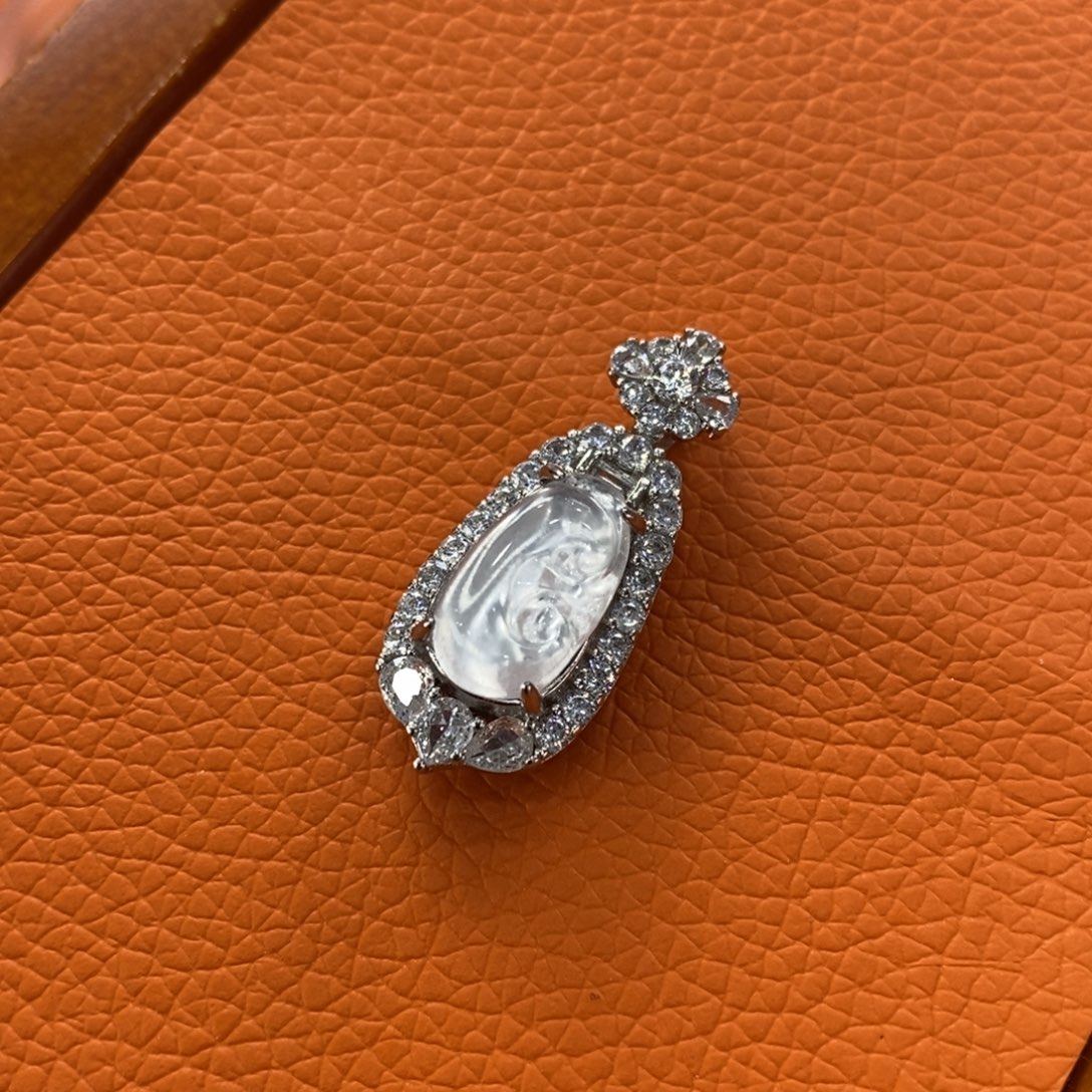 石英质玉吊坠(赠链)合金