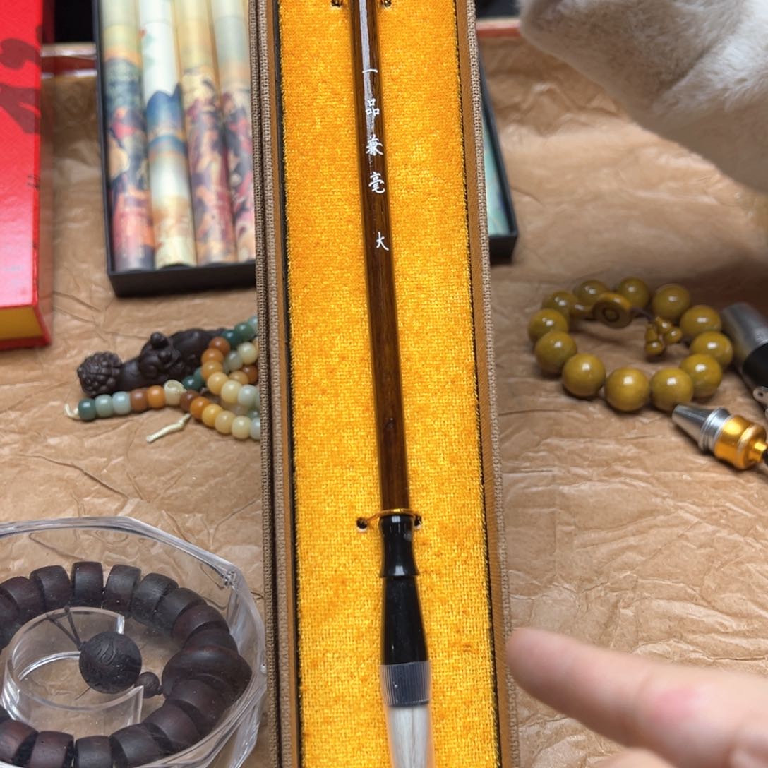 大叶紫檀（黑酸枝木类）