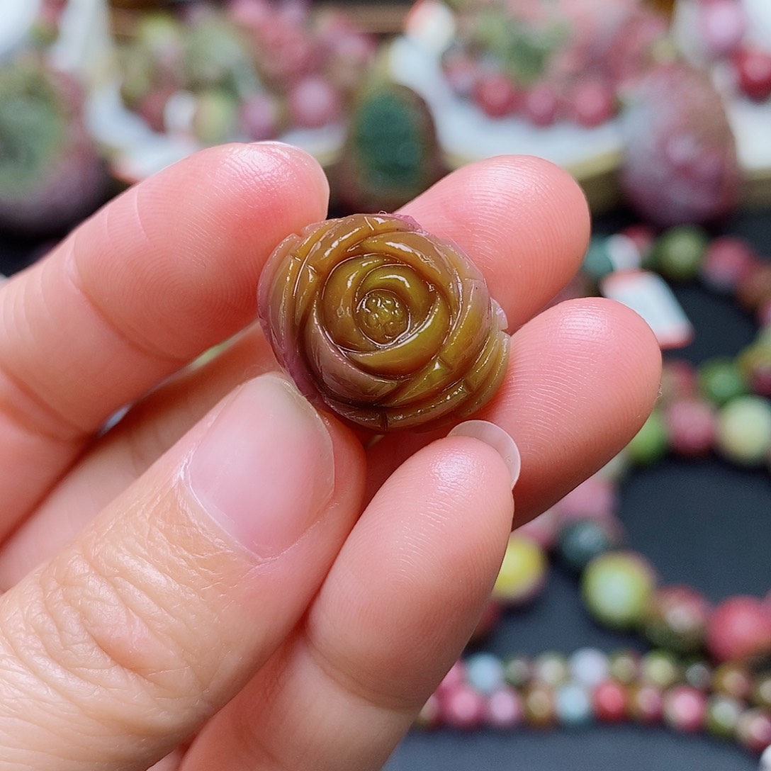 玛瑙/玉髓珠宝奇石未镶嵌盐源玛瑙定制