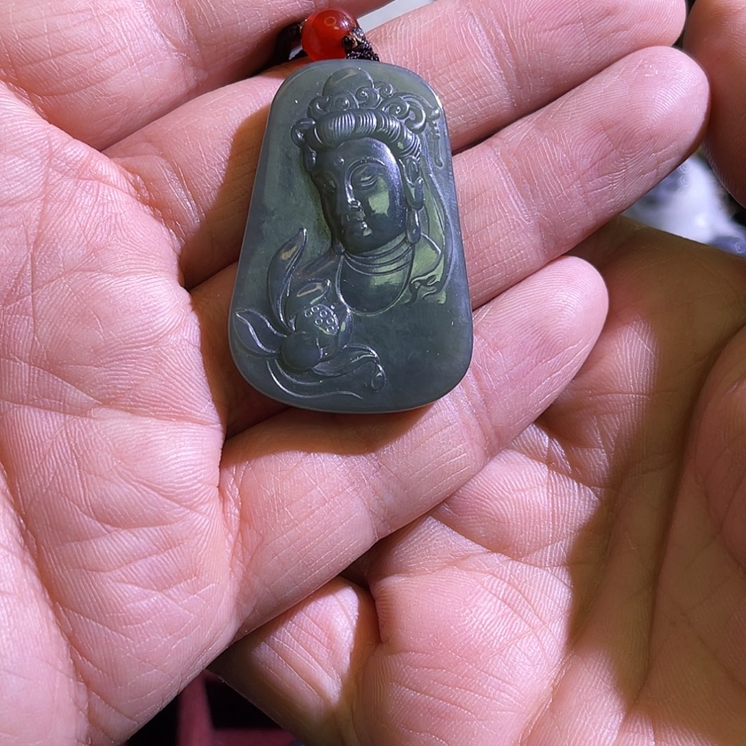 和田玉（糖玉）未镶嵌颈饰