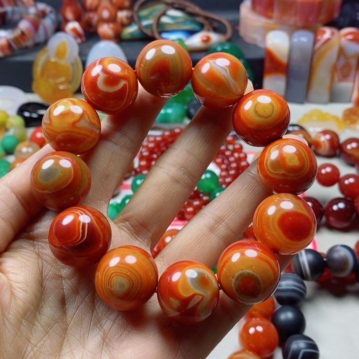 未镶嵌手链玛瑙/玉髓瞢*