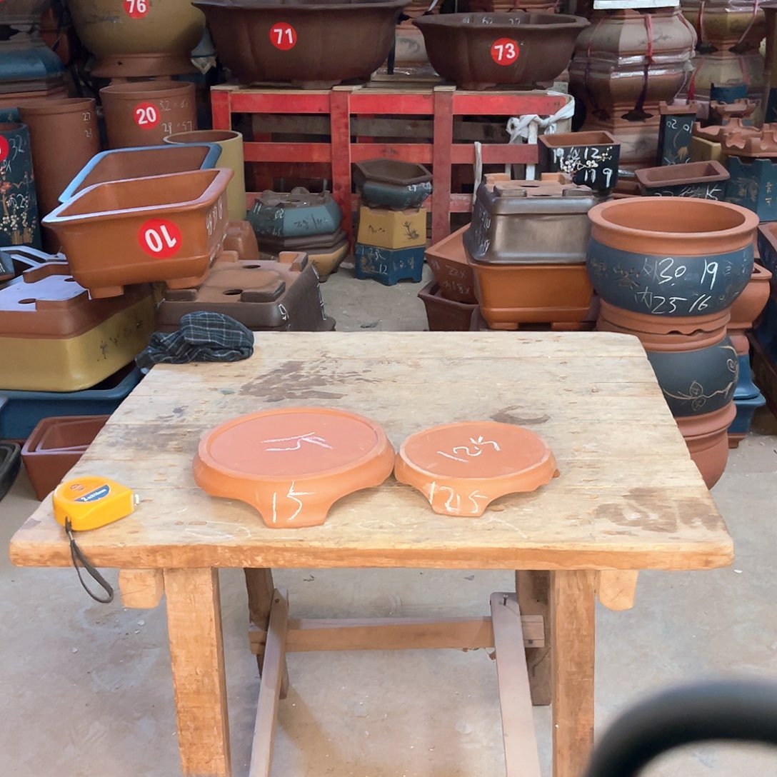 紫砂花盆托盘两个