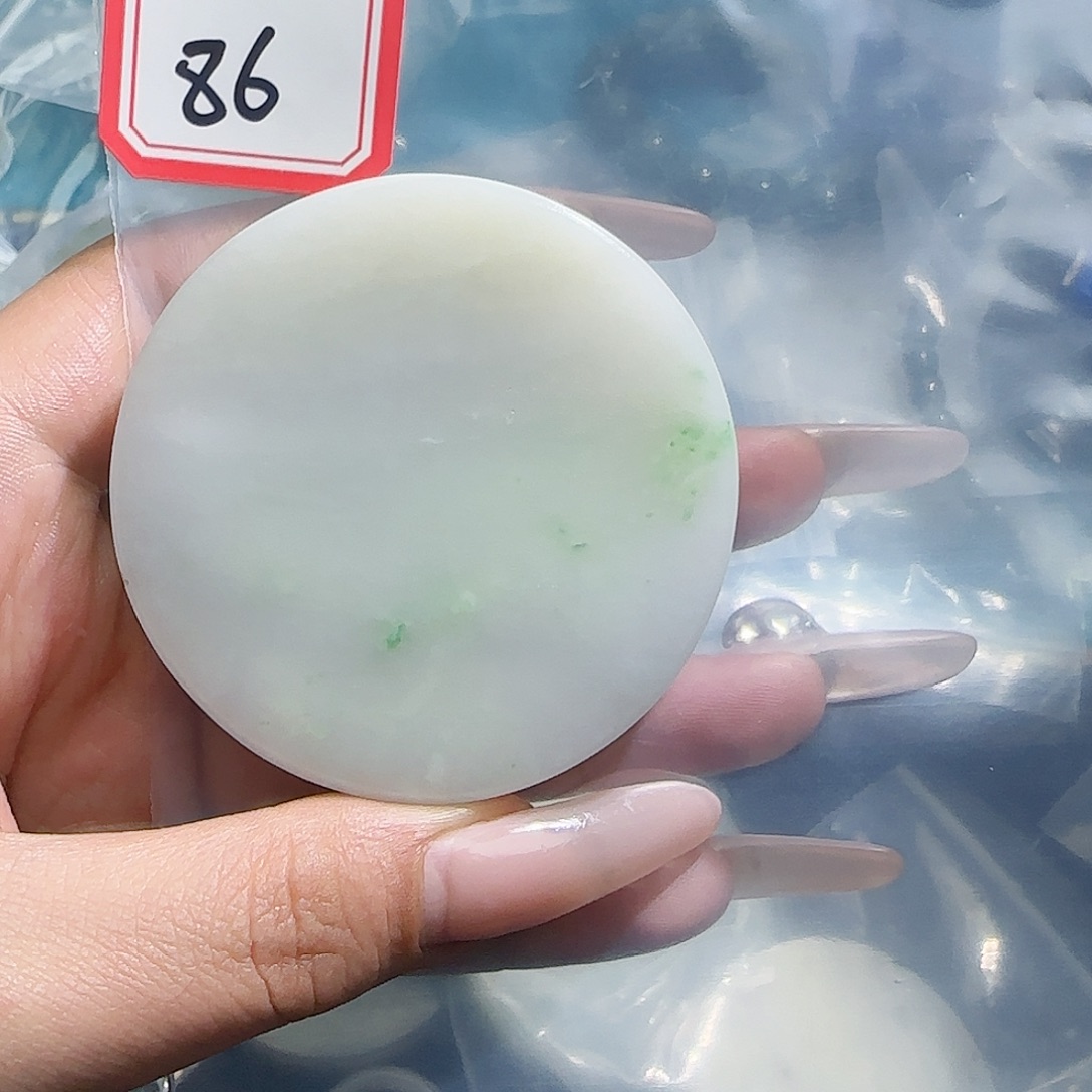 和田玉未镶嵌珠宝半成品