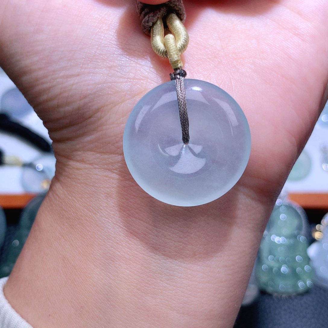 颈饰未镶嵌翡翠扣子