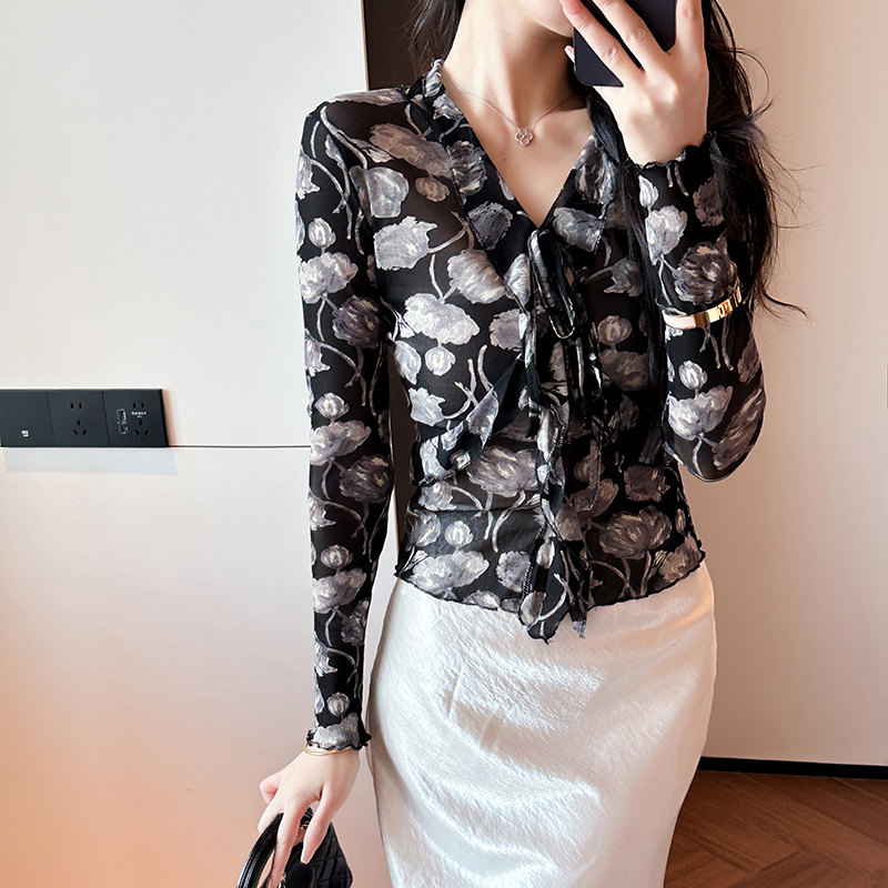 V领荷叶边印花抗皱小衫T恤女2025年秋季新款豹纹小众长袖洋气上衣