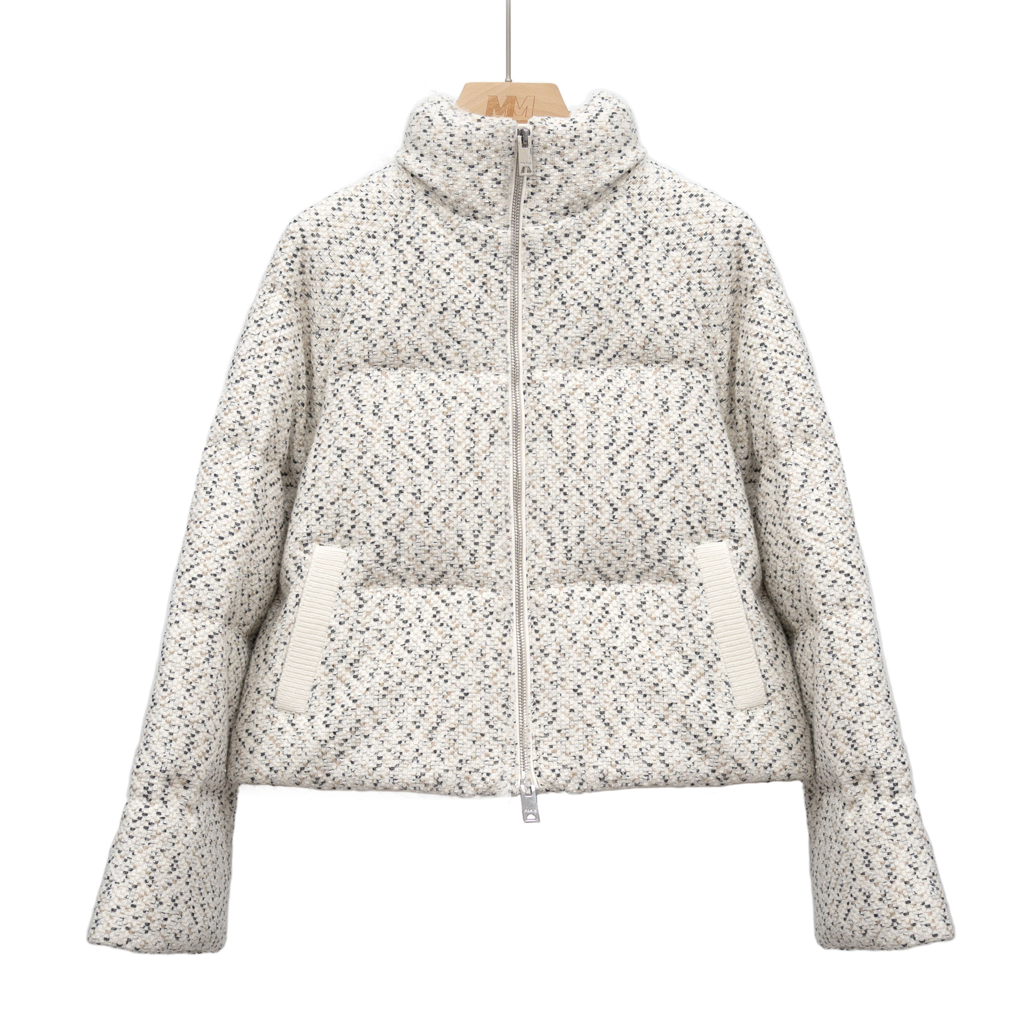 杭州超哥【肯豆款】2024新款奶油白色鹅绒服5223