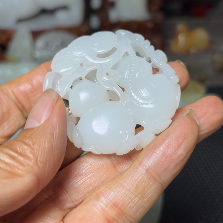 和田玉（糖玉）未镶嵌车挂