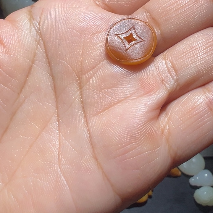 吊坠(不含链)未镶嵌和田玉荣*