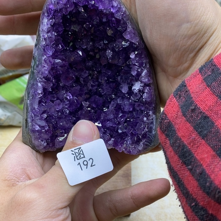 水晶大型摆件（非配饰）未镶嵌