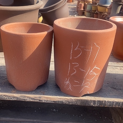 红陶中国宜兴紫砂花盆，