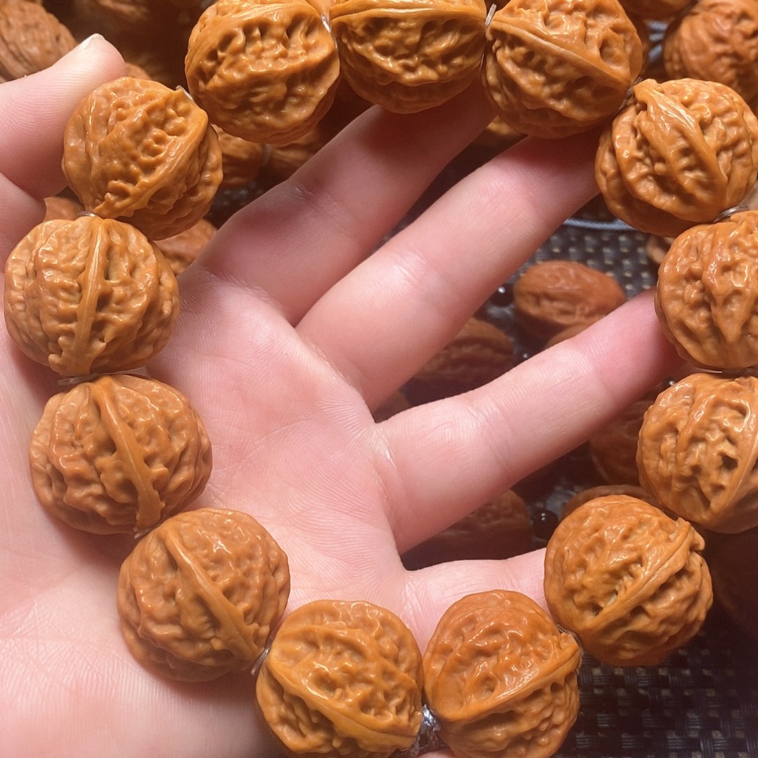 文玩核桃手串粗筋灯笼