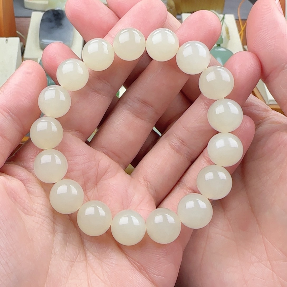 和田玉手链未镶嵌