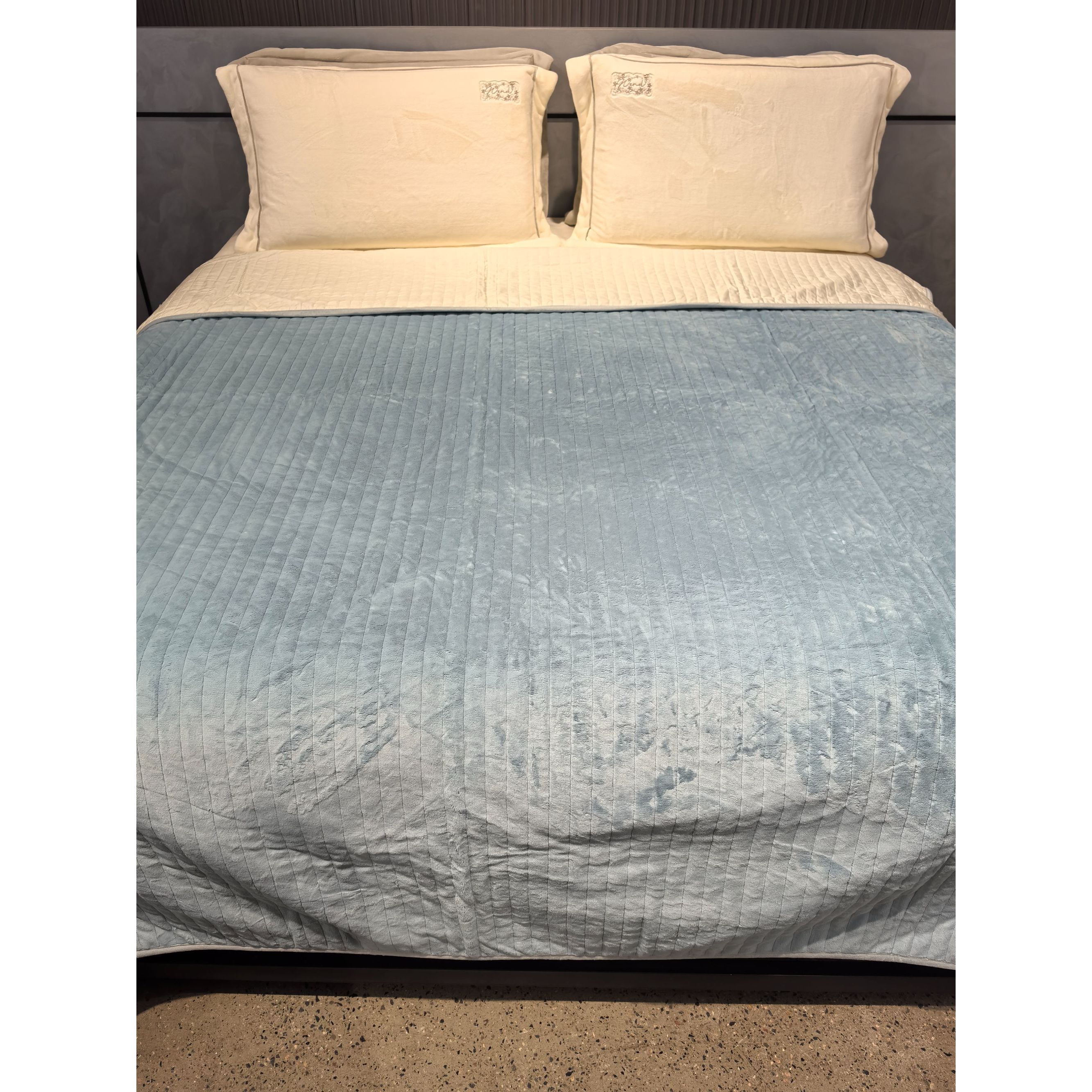 绗缝单床盖-绒公主牛奶棉牛奶绒高克重亲肤软糯舒适