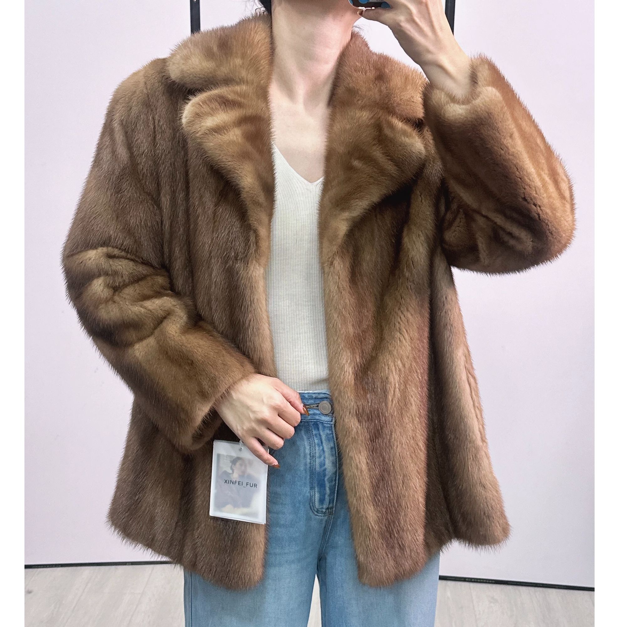 HX08，M，蜜糖棕西服领直筒袖水貂外套