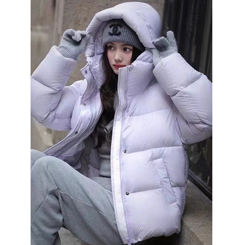 波司登极地联名羽绒服女高级感长短款2025时尚连帽加厚设计感袖标