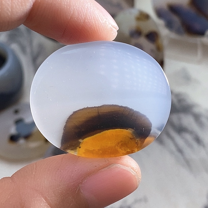 玛瑙/玉髓颈饰未镶嵌静**主