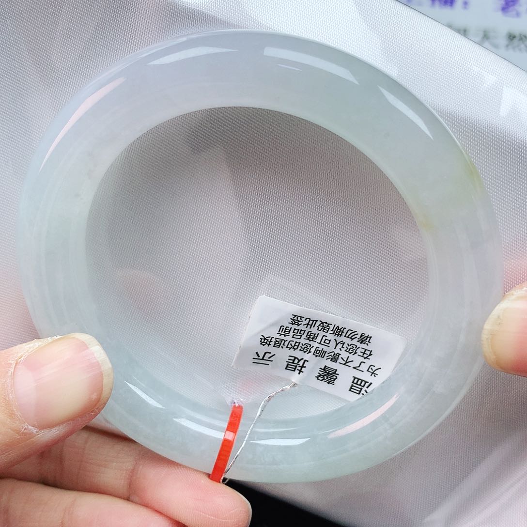 翡翠手镯未镶嵌55胖