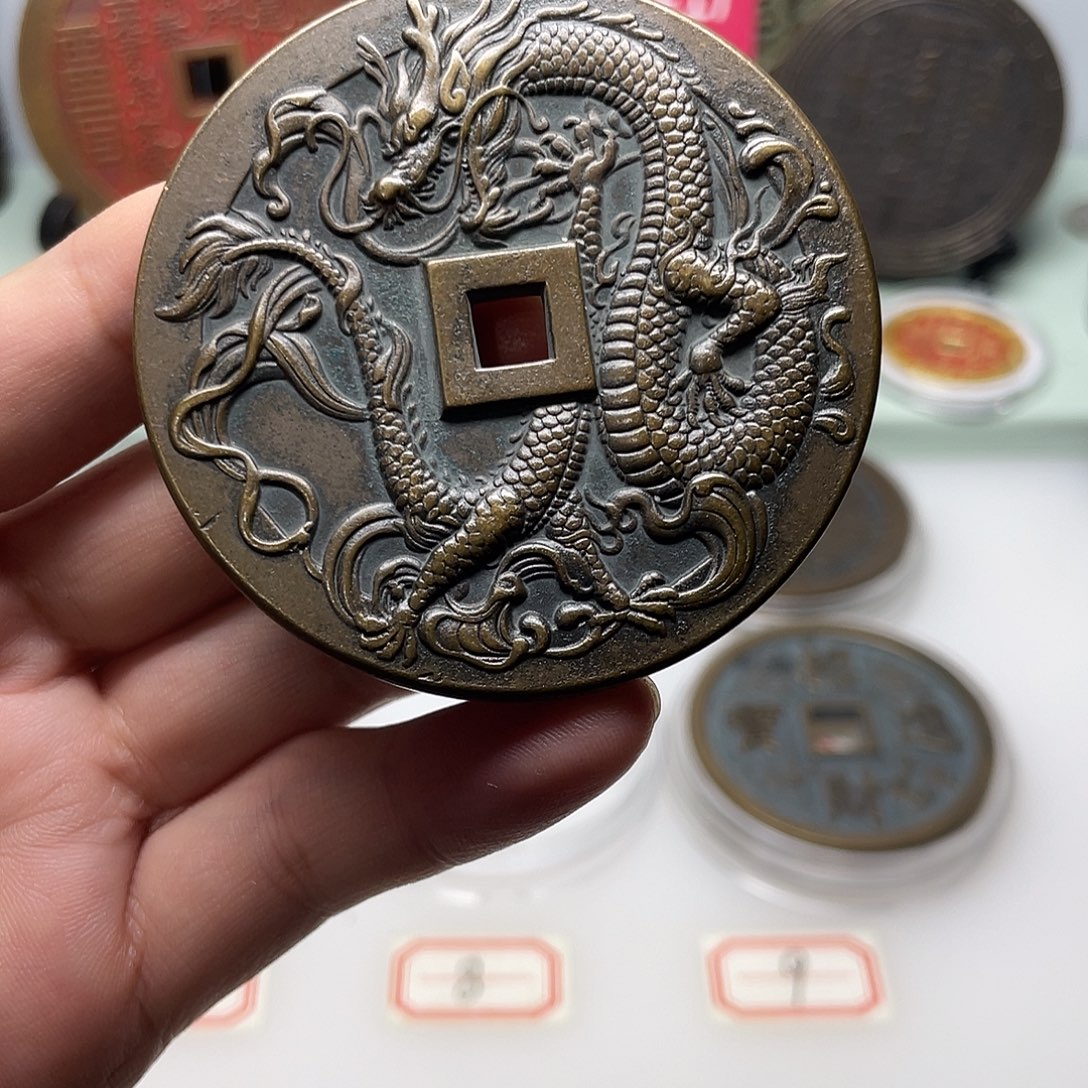 喝***星铜风磨铜材质，一物一拍
