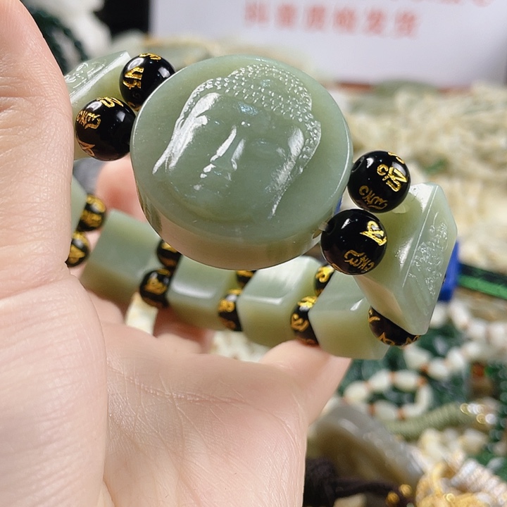 未镶嵌和田玉挂件