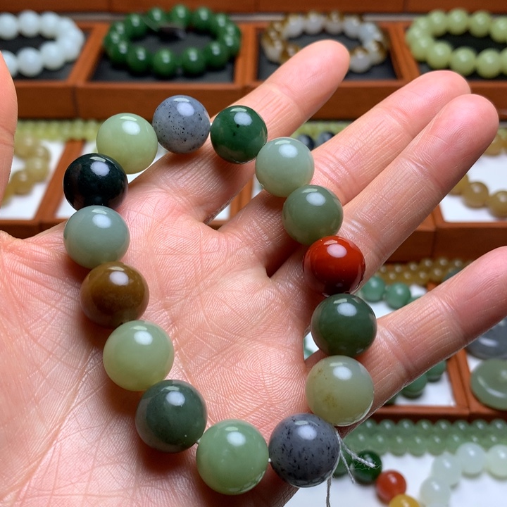 和田玉手串未镶嵌